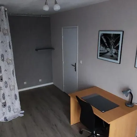 Appartement Chez Romain, Proche Commerces Et Centre